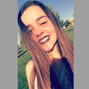 Meet your Posher, Fabiola